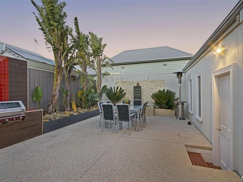 71 Fitzroy Street, Geelong VIC 3220