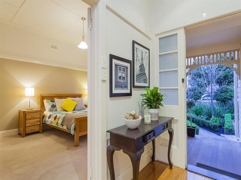 14 Isabella Street, Geelong West VIC 3218