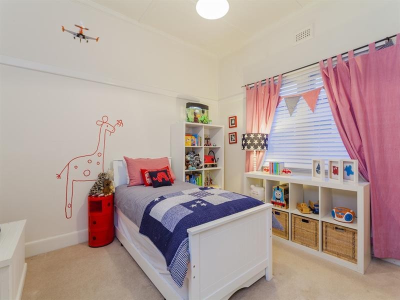 14 Isabella Street, Geelong West VIC 3218