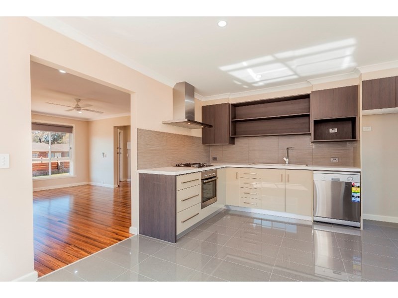 1/16 Plover Street, Lara VIC 3212