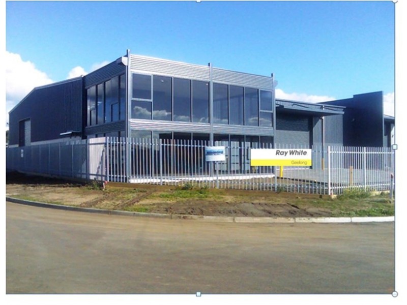 15-17 Saunders Street, North Geelong VIC 3215