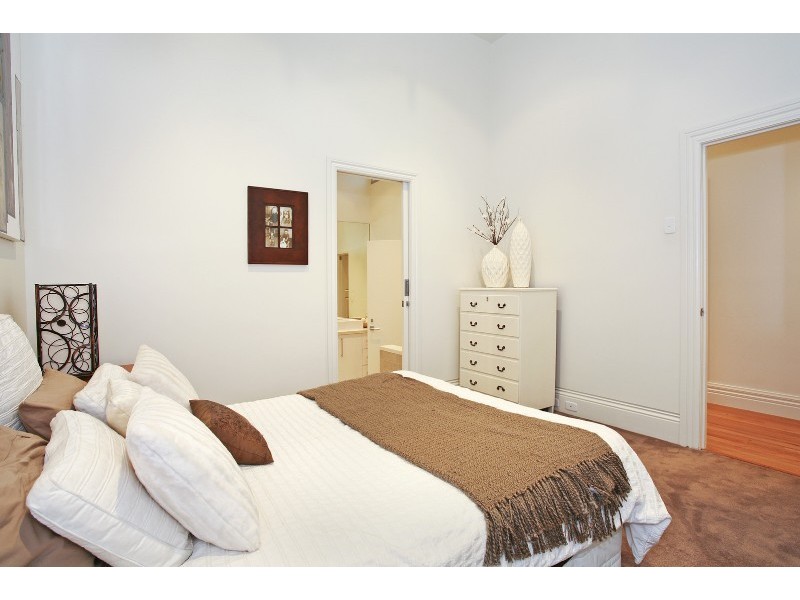 128 Gheringhap Street, Geelong VIC 3220