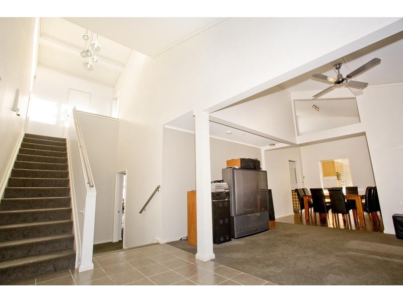 9 Pepperdine Way, Highton VIC 3216