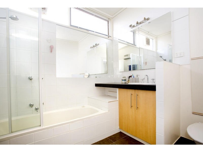 9 Pepperdine Way, Highton VIC 3216