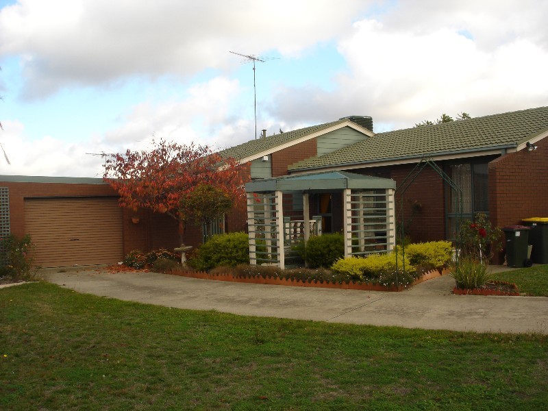 29 Mervyn Street, Newtown VIC 3220