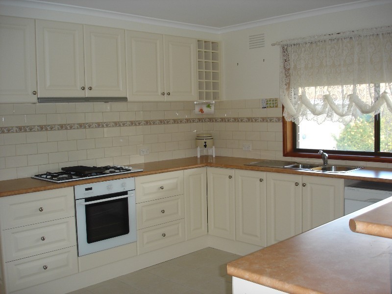 29 Mervyn Street, Newtown VIC 3220