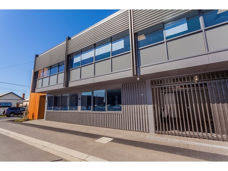 2 Bloomsbury Street, Newtown VIC 3220