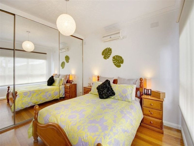 5 Maple Crescent, Bell Park VIC 3215