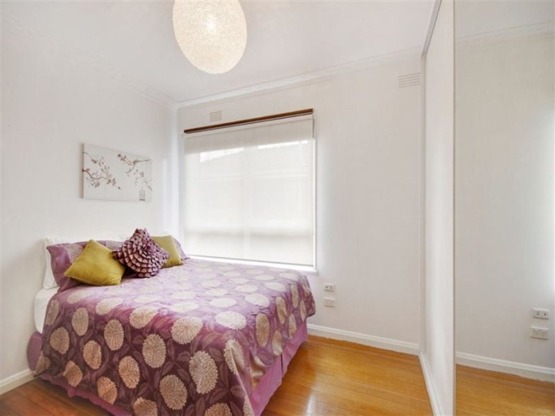 5 Maple Crescent, Bell Park VIC 3215