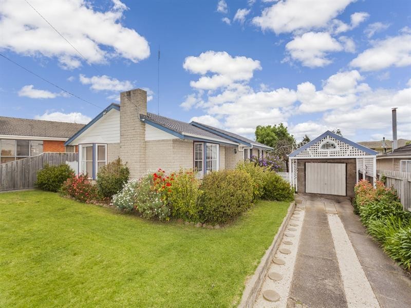 110 Burdoo Drive, Grovedale VIC 3216