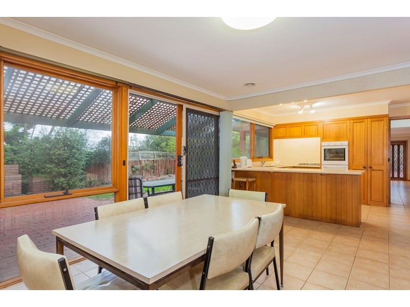 4 Courier Court, Leopold VIC 3224