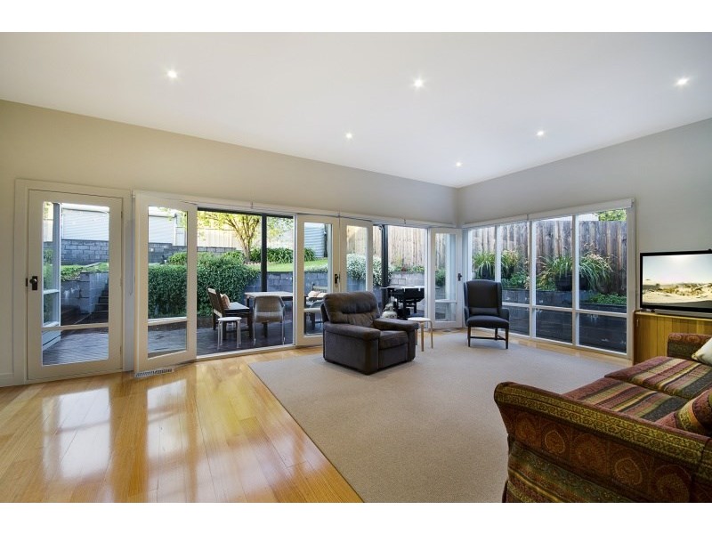 5 Alexandra Avenue, Geelong VIC 3220