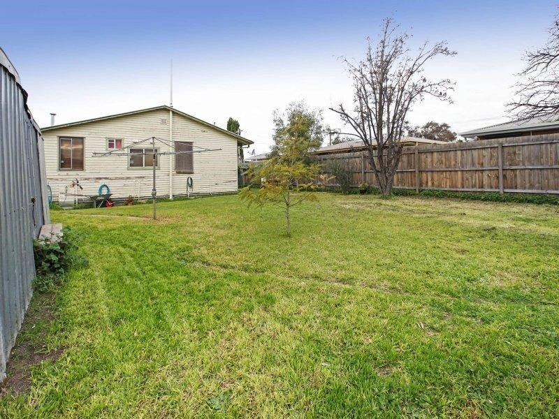 3 Zinnia Street, Norlane VIC 3214