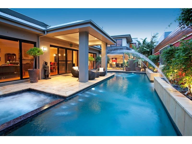 6 Harcourt Street, Newtown VIC 3220