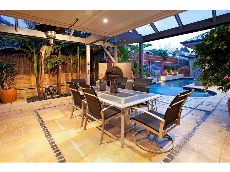 6 Harcourt Street, Newtown VIC 3220