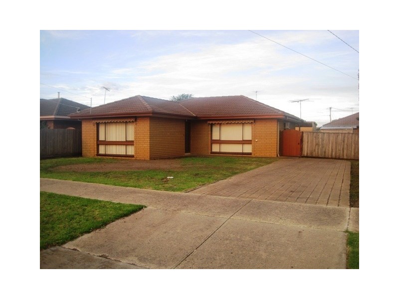 6 Moreland Avenue, Corio VIC 3214