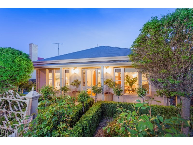 160 Kilgour Street, Geelong VIC 3220