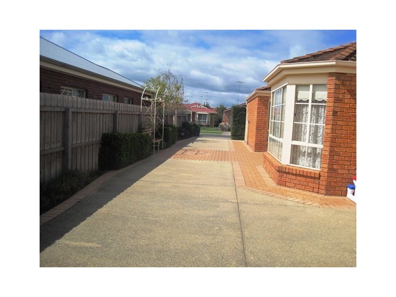 19 Param Street, Grovedale VIC 3216