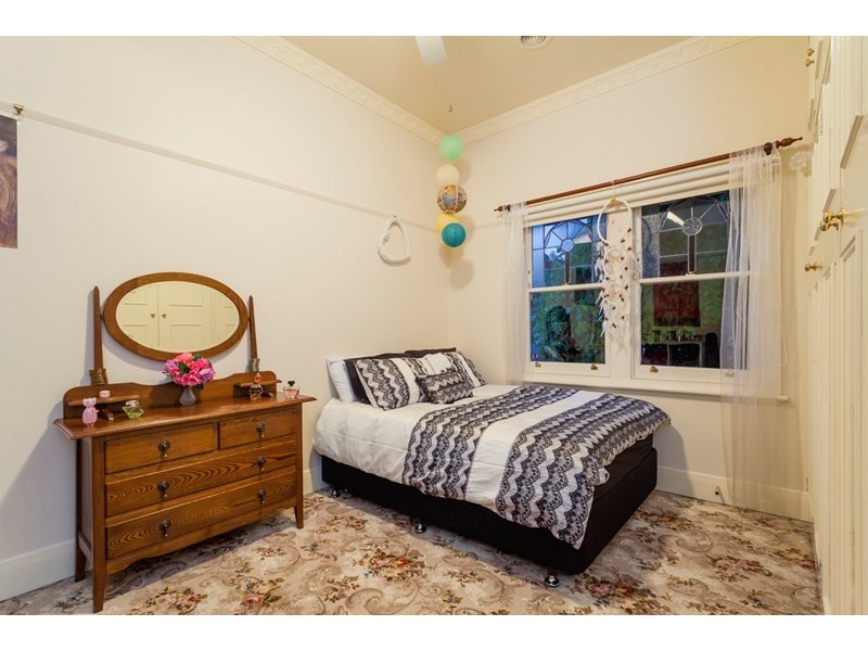 5 Nicholas Street, Newtown VIC 3220