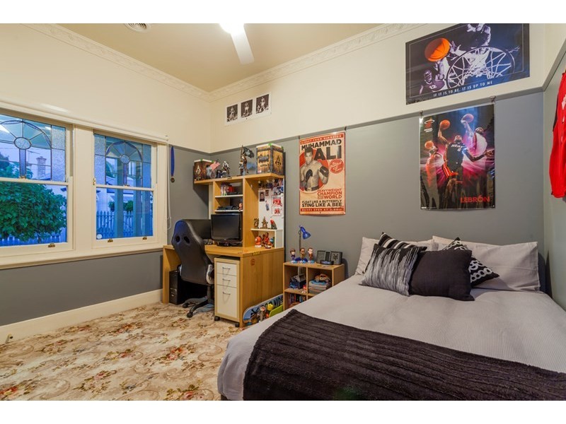 5 Nicholas Street, Newtown VIC 3220