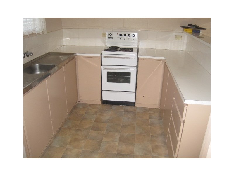 1/2a Staverly Road, Herne Hill VIC 3218