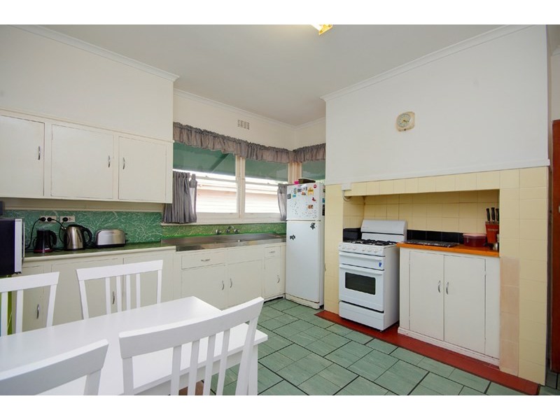 178a Autumn Street, Geelong West VIC 3218