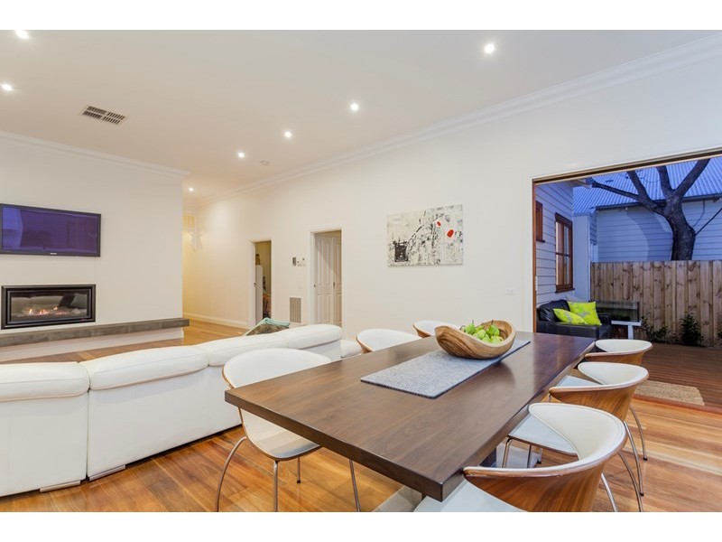 9 St Albans Road, East Geelong VIC 3219