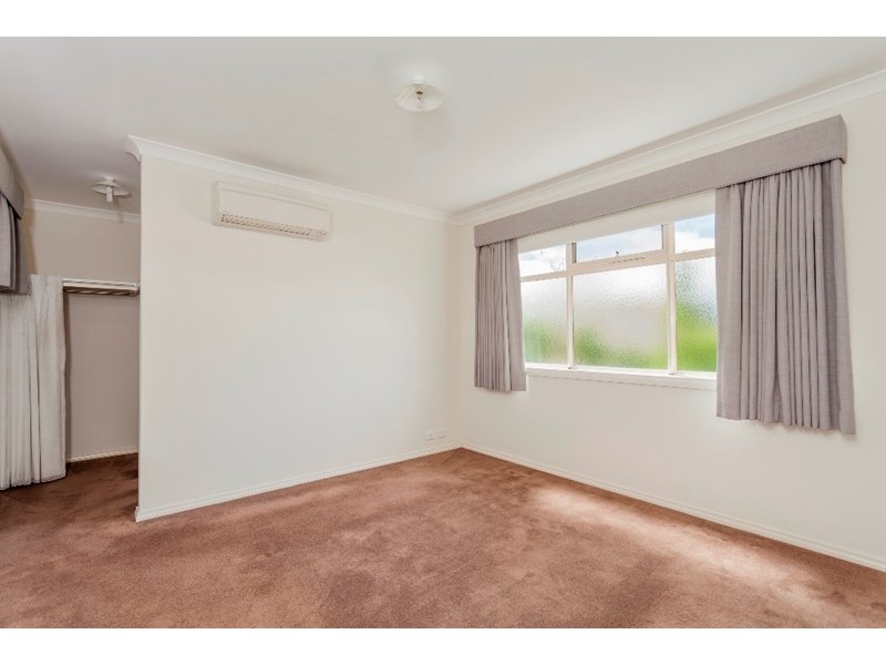 2/4 Mervyn Street, Newtown VIC 3220