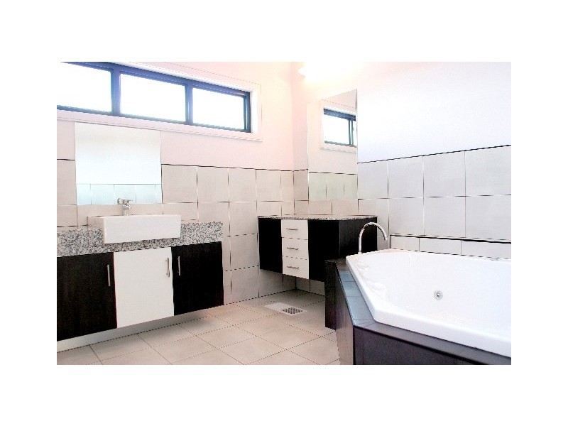 460 Ryrie Street, Geelong VIC 3220