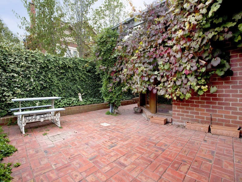 2a Fordham Street, Newtown VIC 3220