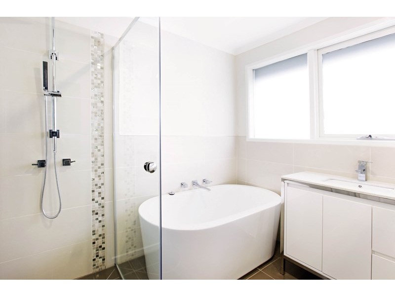 15 Aldershot Road, St Albans Park VIC 3219