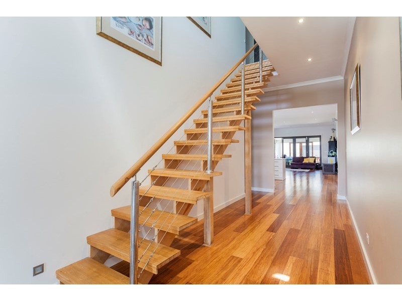 120 Pearl Bay Passage, St Leonards VIC 3223