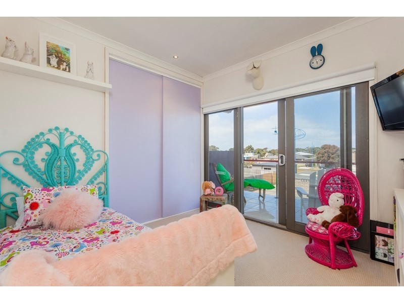 120 Pearl Bay Passage, St Leonards VIC 3223