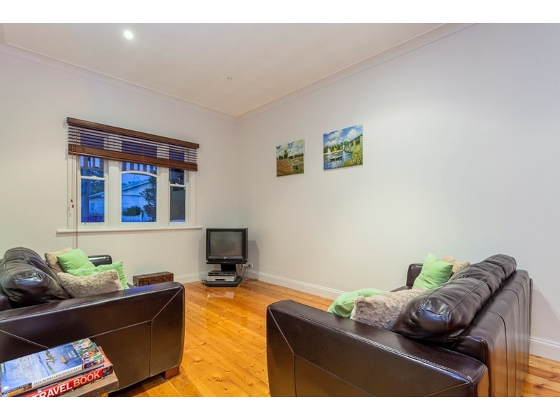 65 Crofton Street, Geelong West VIC 3218