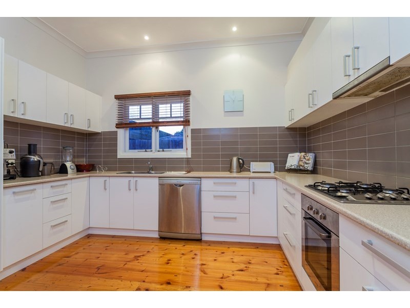 65 Crofton Street, Geelong West VIC 3218