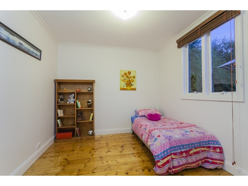 65 Crofton Street, Geelong West VIC 3218