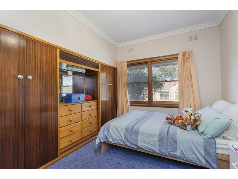 13 Langibanool Avenue, Hamlyn Heights VIC 3215