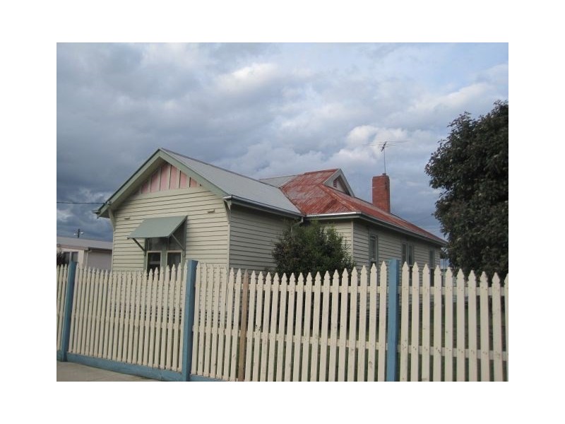 223 Yarra Street, Geelong VIC 3220