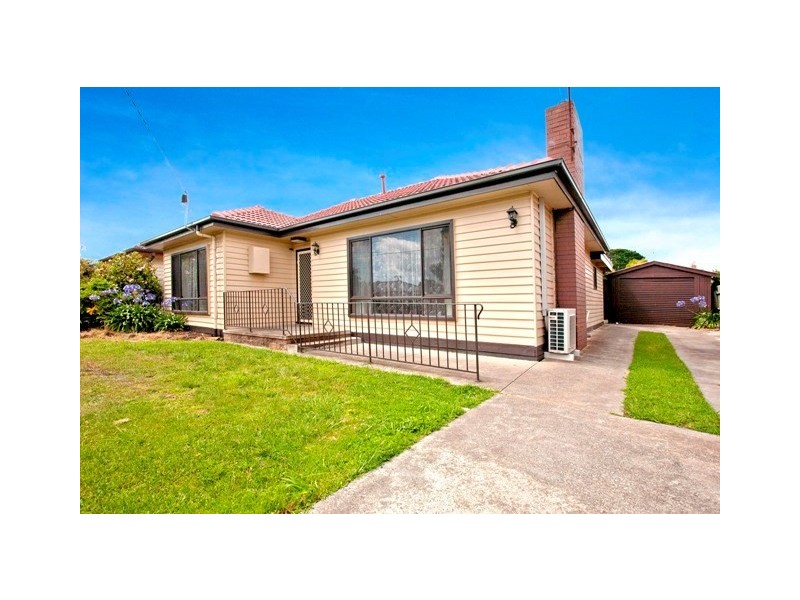 22 Charles Street, Newcomb VIC 3219