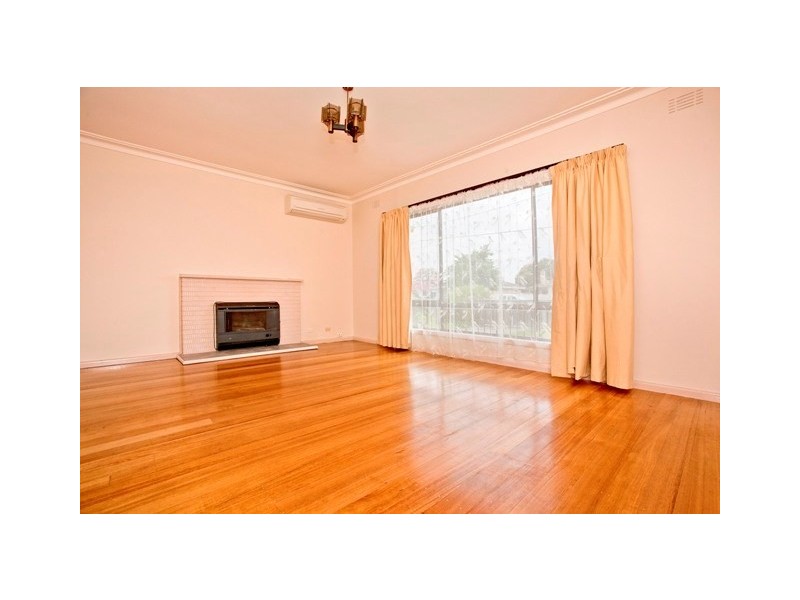 22 Charles Street, Newcomb VIC 3219