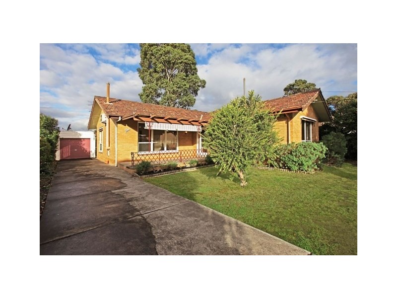 1 Sladen Street, Hamlyn Heights VIC 3215