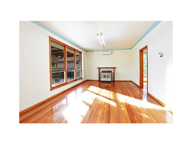 1 Sladen Street, Hamlyn Heights VIC 3215