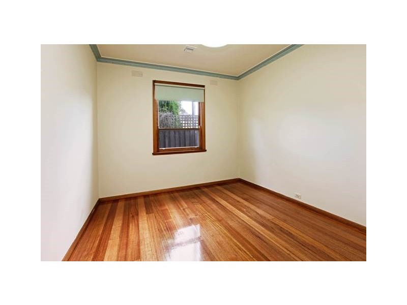 1 Sladen Street, Hamlyn Heights VIC 3215