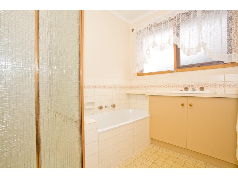 26 Hickey Street, Whittington VIC 3219