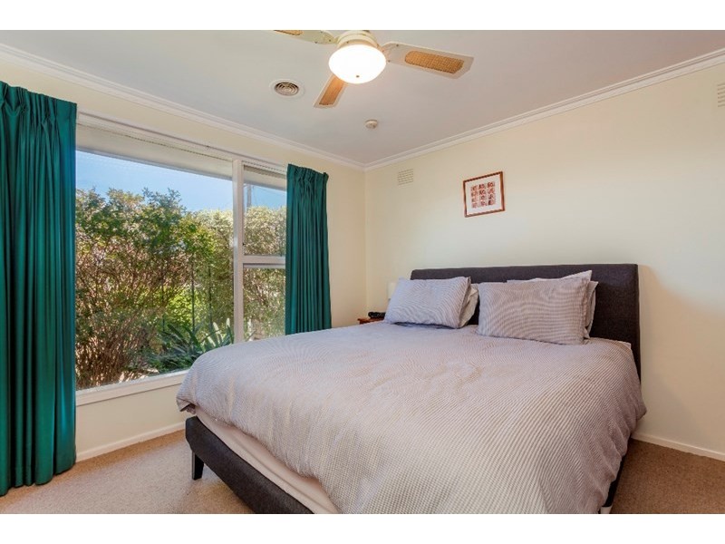 92 Fairy Street, Bell Post Hill VIC 3215