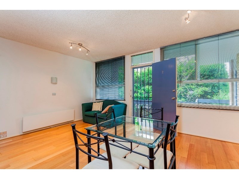 2/4 Fitzroy, Geelong VIC 3220