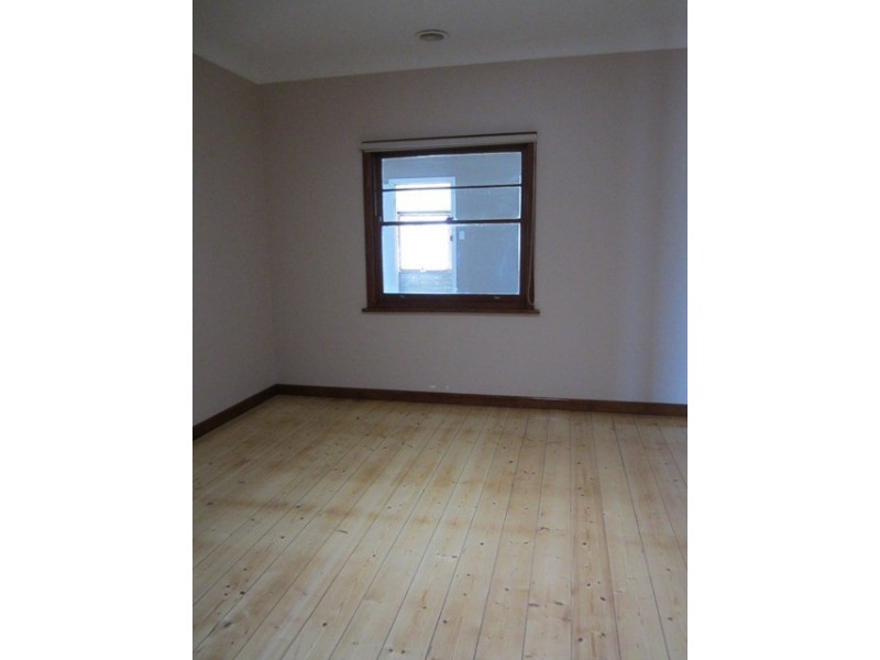 32 Bellarine Highway, Newcomb VIC 3219