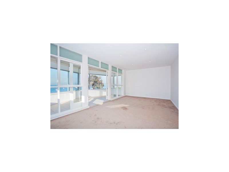 9/21 The Esplanade, Geelong VIC 3220