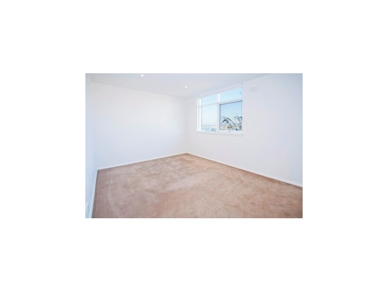 9/21 The Esplanade, Geelong VIC 3220