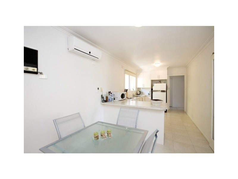 102 South Valley Road, Highton VIC 3216
